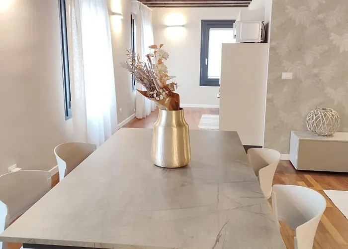 Ca' Dei Buranelli - Centro Citta' Appartement